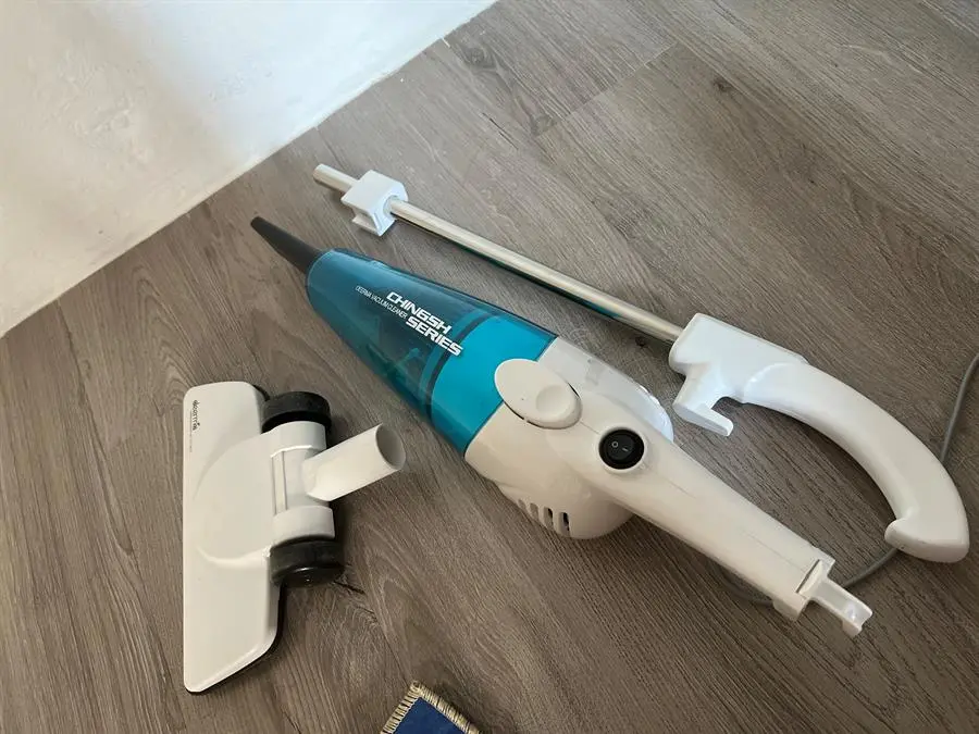 Khách hàng review Máy hút bụi cầm tay Deerma DX118C 13