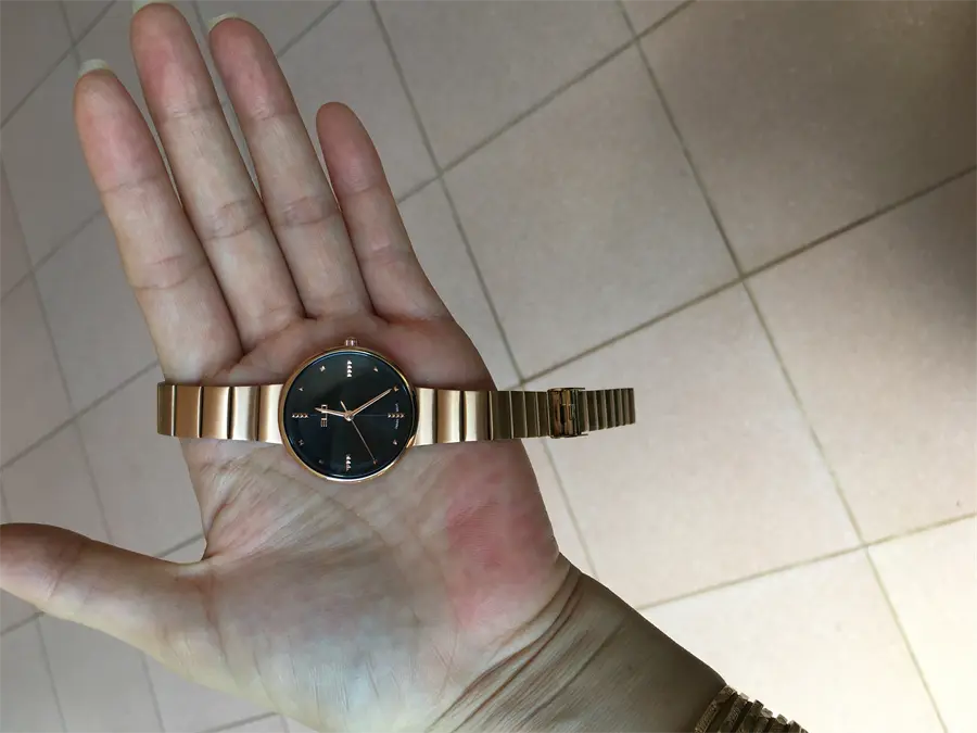 Khách hàng review Đồng hồ ELIO 32 mm Nữ EC010-02 3