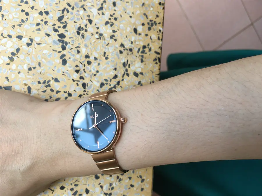 Khách hàng review Đồng hồ ELIO 32 mm Nữ EC010-02 4