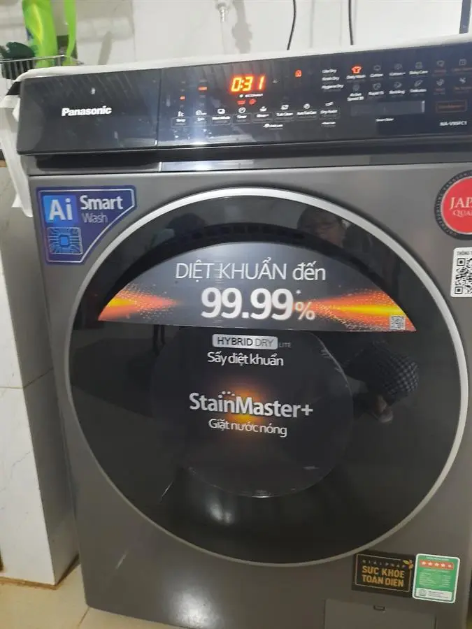 Khách hàng review Máy giặt Panasonic Inverter giặt 9.5 kg - sấy tiện ích 2 kg NA-V95FC1LVT 94