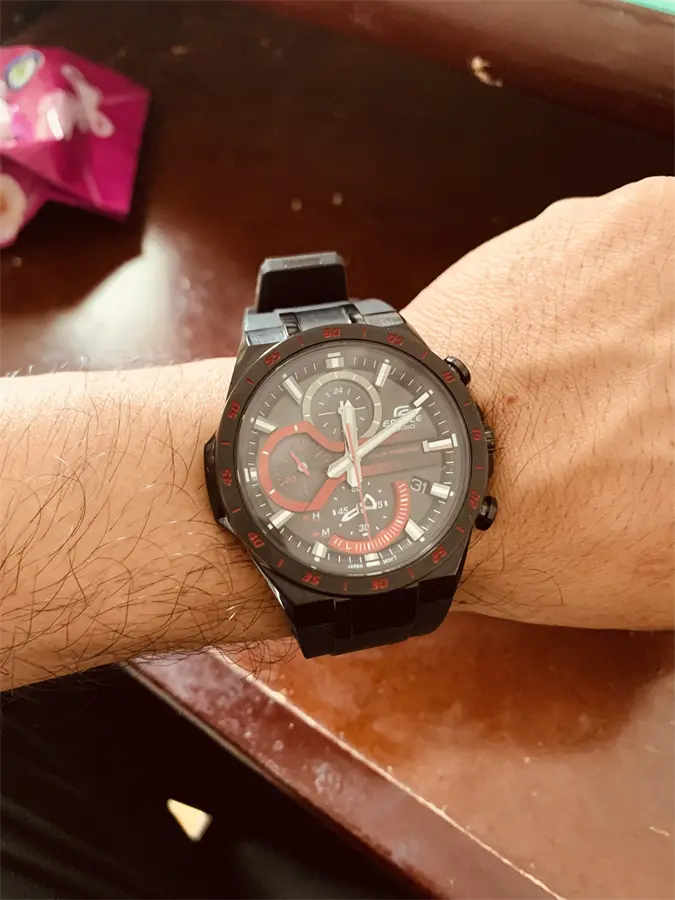 Khách hàng review Đồng hồ EDIFICE CASIO 47.6 mm Nam EQS-920PB-1AVUDF 2
