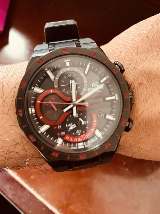 Khách hàng review Đồng hồ EDIFICE CASIO 47.6 mm Nam EQS-920PB-1AVUDF 4