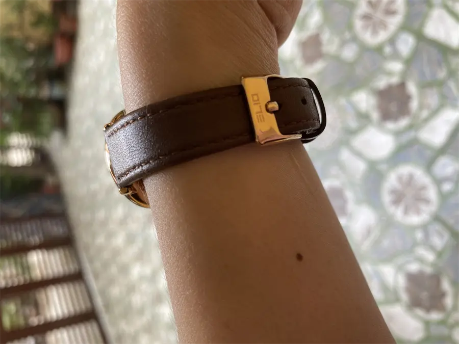 Khách hàng review Đồng hồ ELIO 30 mm Nữ EL095-03 3