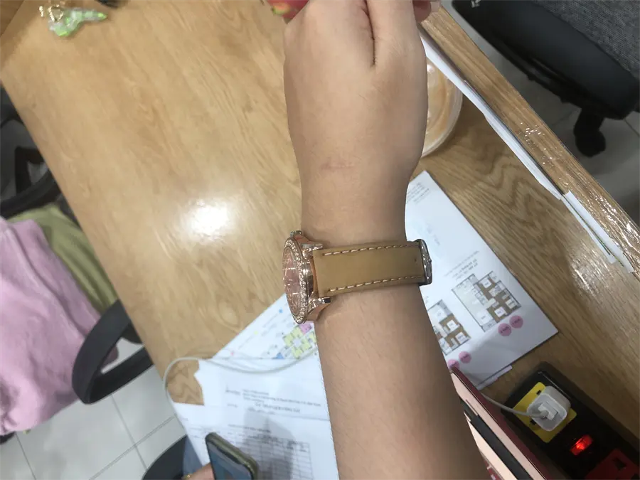 Khách hàng review Dây da đồng hồ 20mm SL102-02 Nâu 3