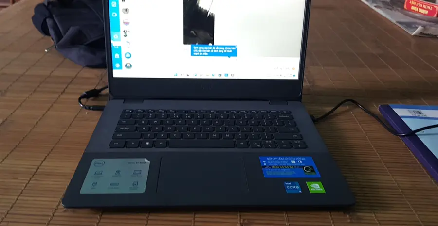 Khách hàng review Laptop Dell Vostro 3400 i5 1135G7/8GB/512GB/2GB MX330/OfficeHS/Win11 (YX51W6) 2