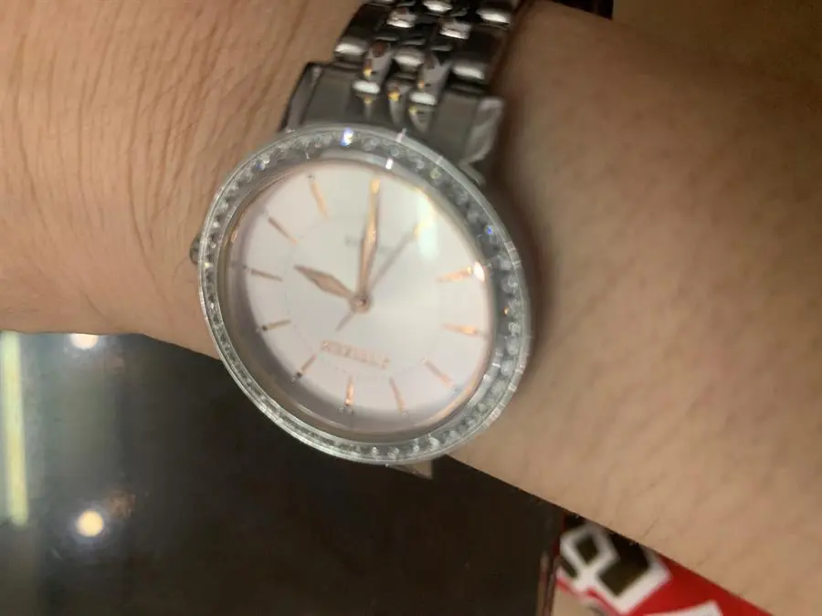 Khách hàng review Đồng hồ CITIZEN 31.2 mm Nữ EL3041-87X 3