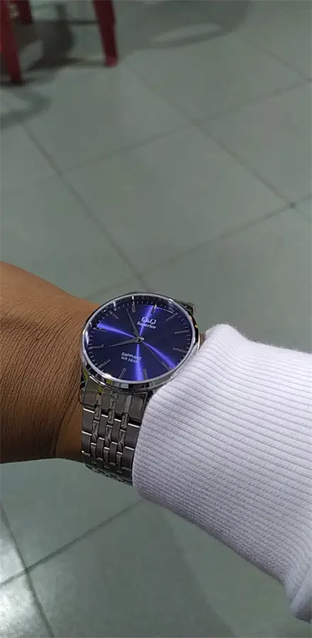 Khách hàng review Đồng hồ Q 4