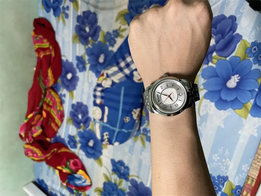 Khách hàng review Đồng hồ MVW 38 mm Nam MS014-01 4