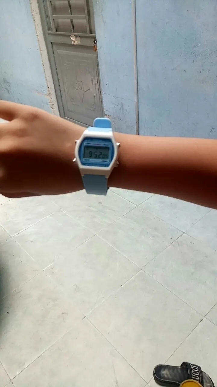 Khách hàng review Đồng hồ SMILE KID 34 mm Trẻ em SL223L-4 1