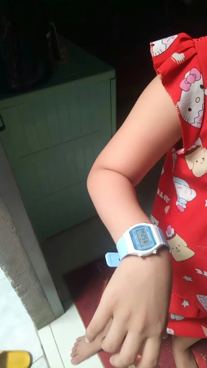 Khách hàng review Đồng hồ SMILE KID 34 mm Trẻ em SL223L-4 2