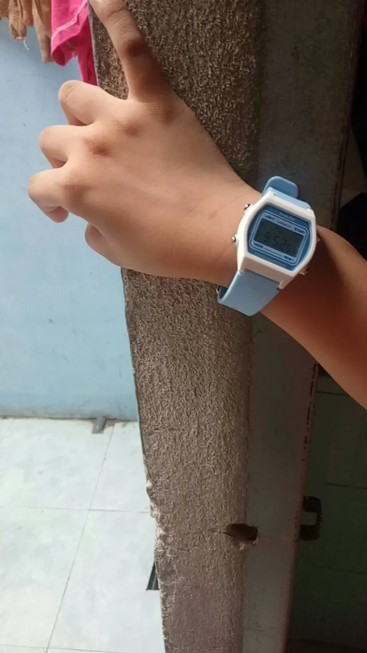 Khách hàng review Đồng hồ SMILE KID 34 mm Trẻ em SL223L-4 3