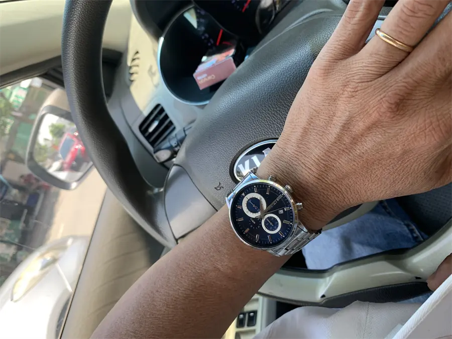 Khách hàng review Đồng hồ ELIO 44 mm Nam ES066-01 2