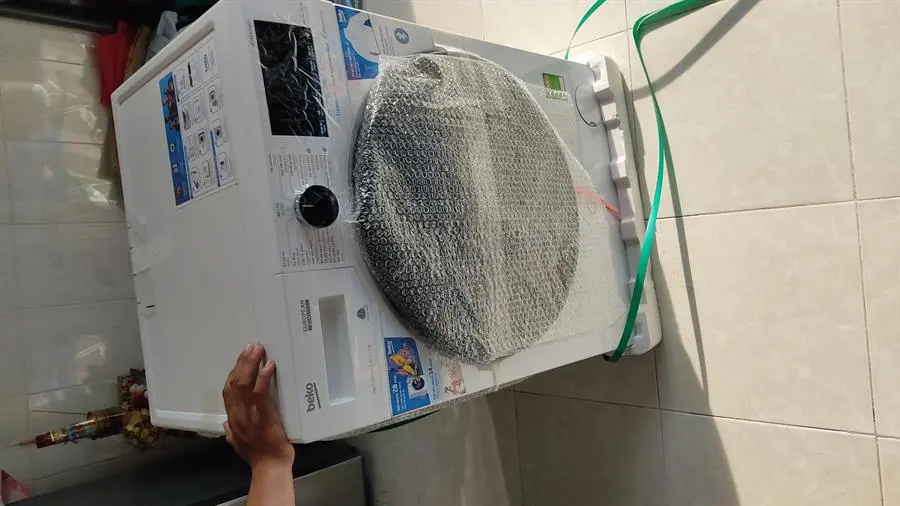 Khách hàng review Máy giặt Beko Inverter 8 kg WCV8649XWST 33