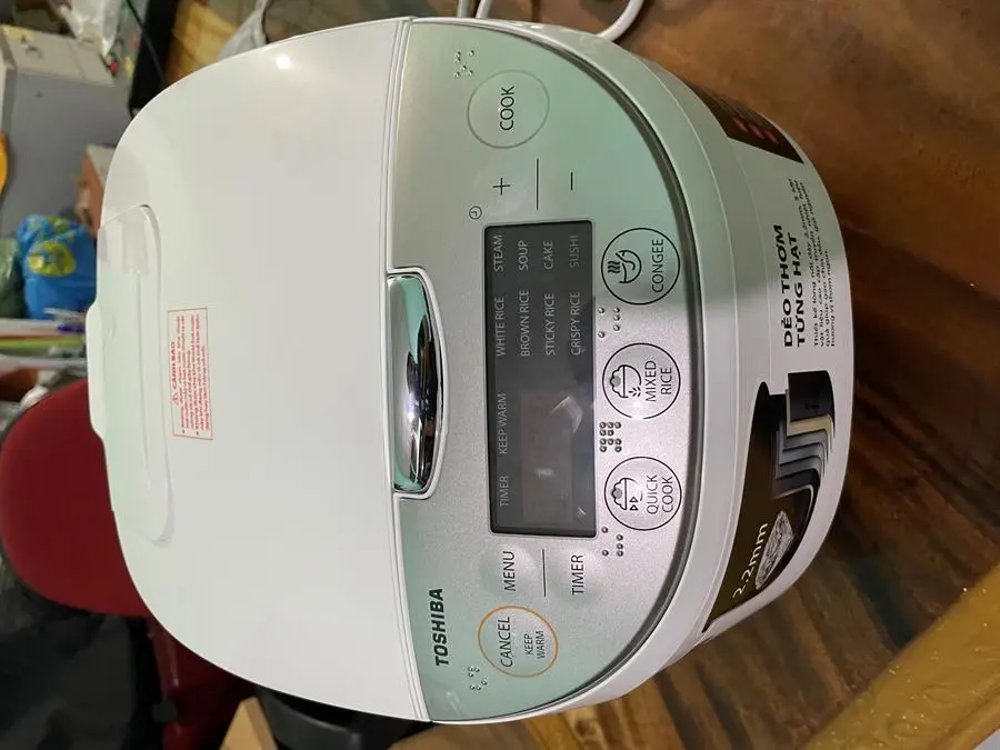 Khách hàng review Nồi cơm điện tử Toshiba 1.8 lít RC-18DH2PV(W) 17