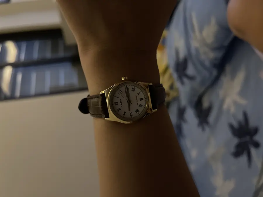 Khách hàng review Đồng hồ CASIO Timeless 25 mm Nữ LTP-V006GL-7BUDF 2