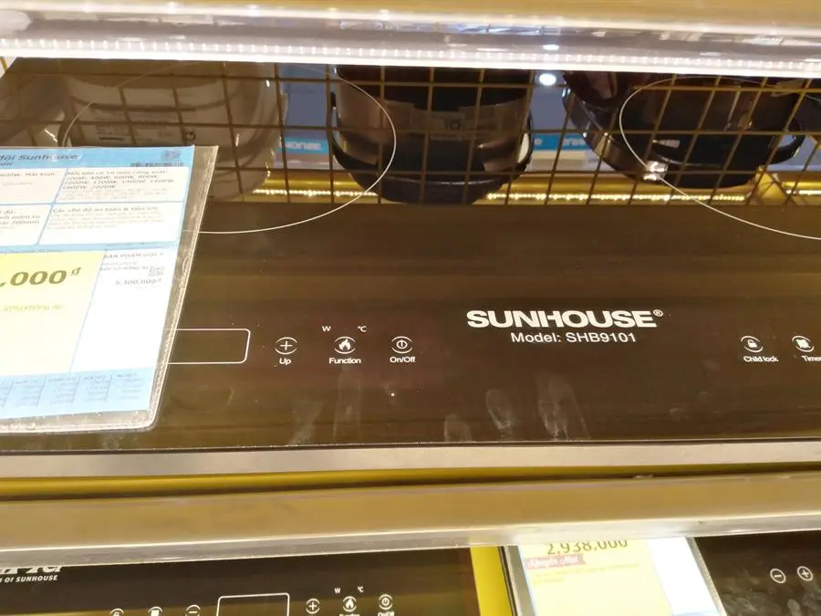 Khách hàng review Bếp từ đôi lắp âm Sunhouse SHB9101 6
