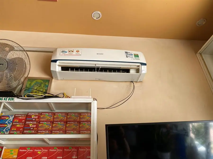 Khách hàng review Máy lạnh Sharp Inverter 1 HP AH-XP10YMW 10
