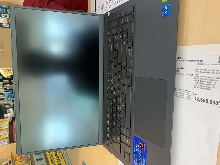 Khách hàng review Laptop Dell Vostro 3510 i5 1135G7/8GB/512GB/2GB MX350/OfficeHS/Win11 (P112F002BBL) 3