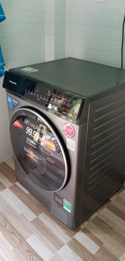 Khách hàng review Máy giặt Panasonic Inverter giặt 9.5 kg - sấy tiện ích 2 kg NA-V95FC1LVT 87