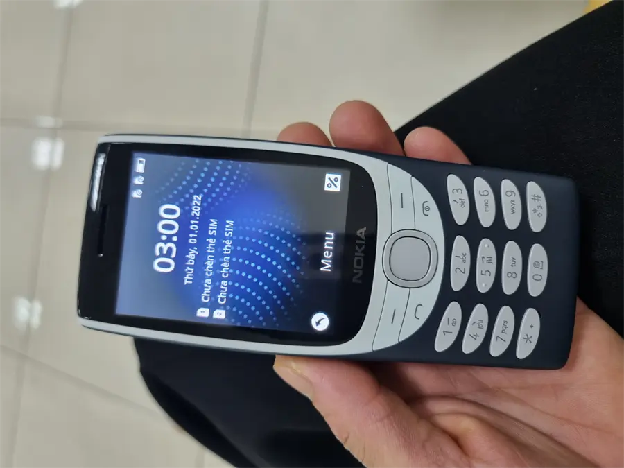Khách hàng review Điện thoại Nokia 8210 4G 14