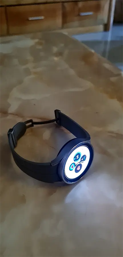 Khách hàng review Đồng hồ thông minh Samsung Galaxy Watch5 Pro 45mm 16