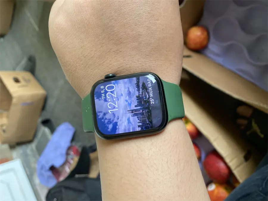 Khách hàng review Đồng hồ thông minh Apple Watch Series 7 GPS 45mm 7