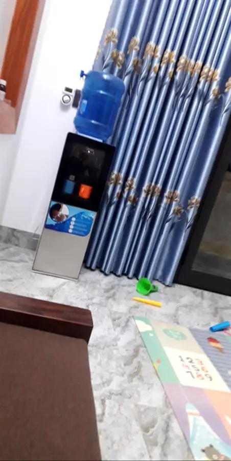 Khách hàng review Cây nước nóng lạnh Midea YD1518S-X 498W 9