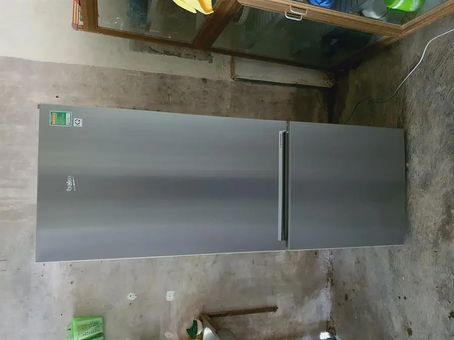 Khách hàng review Tủ lạnh Beko Inverter 323 lít RCNT340I50VZX 3
