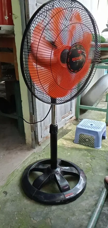 Khách hàng review Quạt lửng Senko 7 cánh LTS1636 65W 23