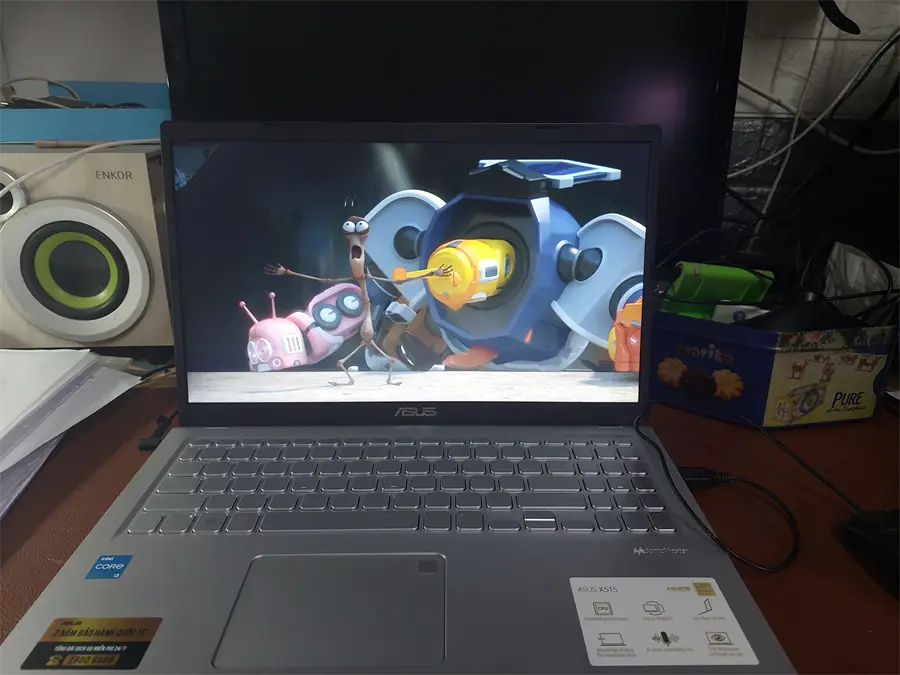 Khách hàng review Laptop Asus VivoBook X515EA i3 1115G4/8GB/256GB/Win11 (BR2046W) 3