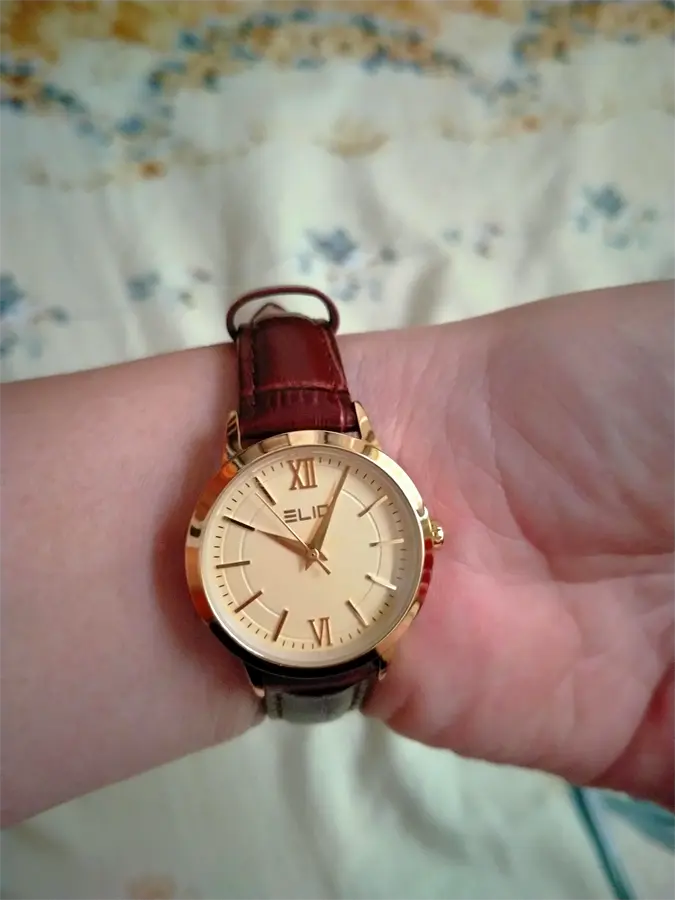 Khách hàng review Đồng hồ ELIO 29 mm Nữ EL022-C2 1