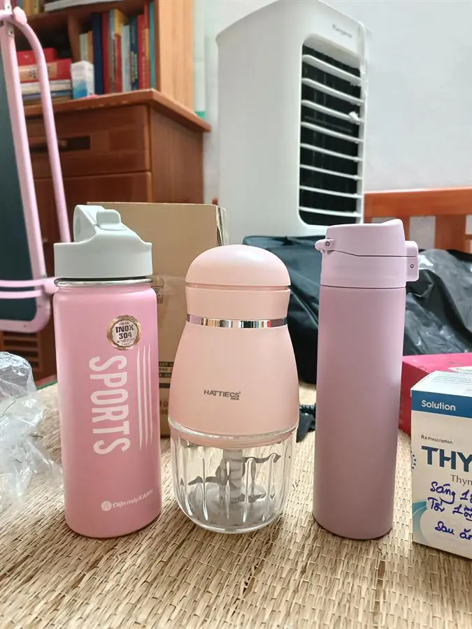 Khách hàng review Bình giữ nhiệt inox 530 ml DMX Y1 1