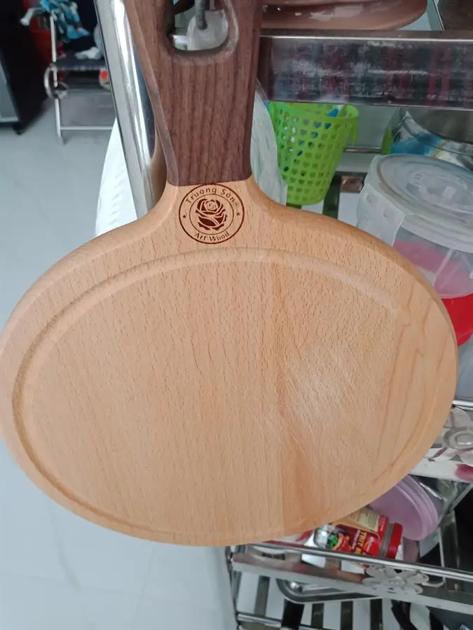 Khách hàng review Thớt thái gỗ tròn 37 cm Trường Sơn T370 1