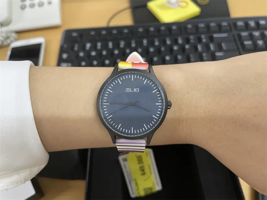 Khách hàng review Đồng hồ ELIO Nàng Thơ 36 mm Nữ EL026-01 1