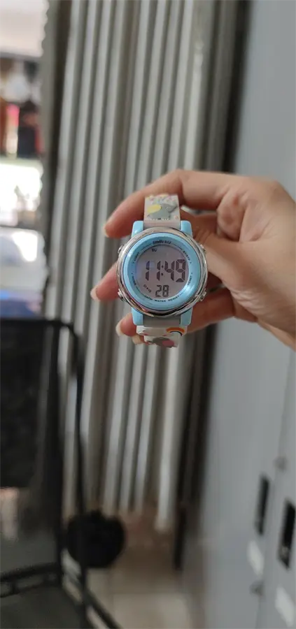 Khách hàng review Đồng hồ SMILE KID 34 mm Trẻ em SL381-2 4