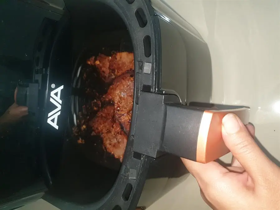Khách hàng review Nồi chiên không dầu AVA BF502A 6 lít 10