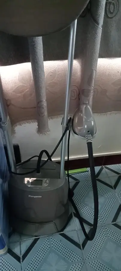 Khách hàng review Bàn ủi hơi nước đứng Kangaroo KG-75B11 2180W 2
