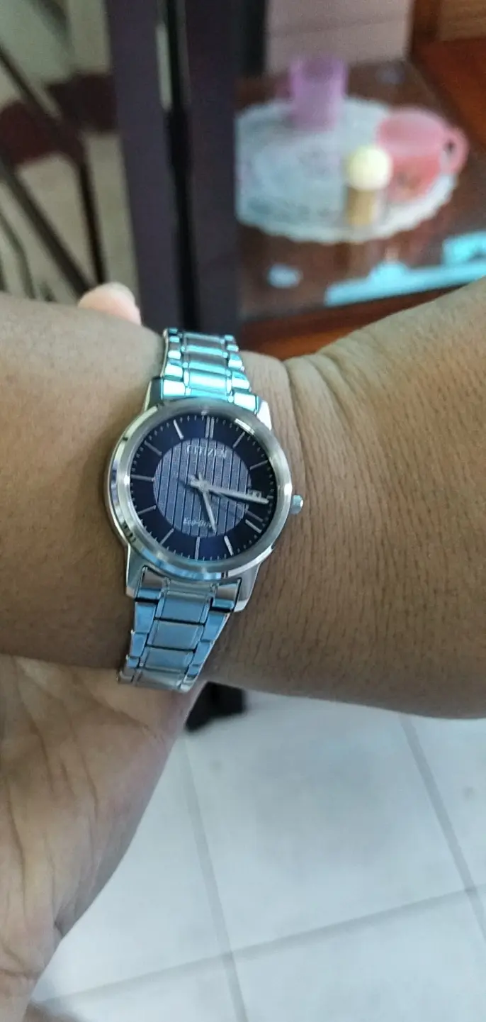 Khách hàng review Đồng hồ CITIZEN 33.3 mm Nữ FE6011-81L 4