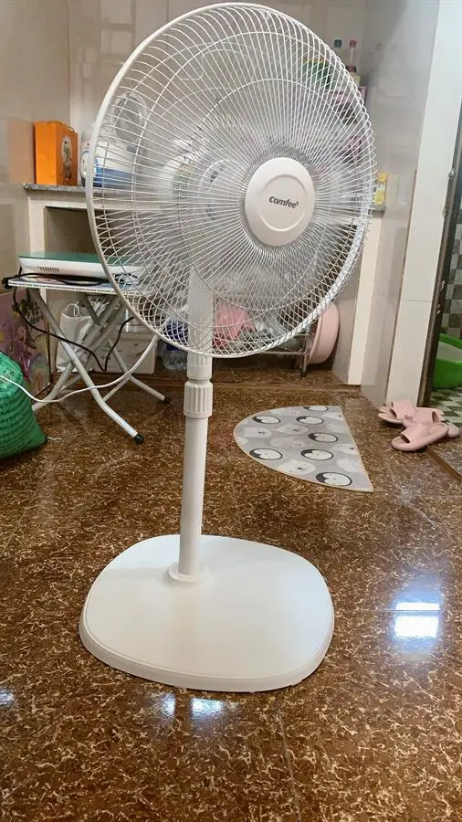 Khách hàng review Quạt lửng Comfee 3 cánh CF-FF4019VEW 48W 9