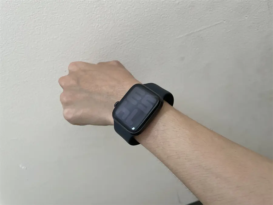 Khách hàng review Đồng hồ thông minh Apple Watch SE 2020 GPS 44mm 9
