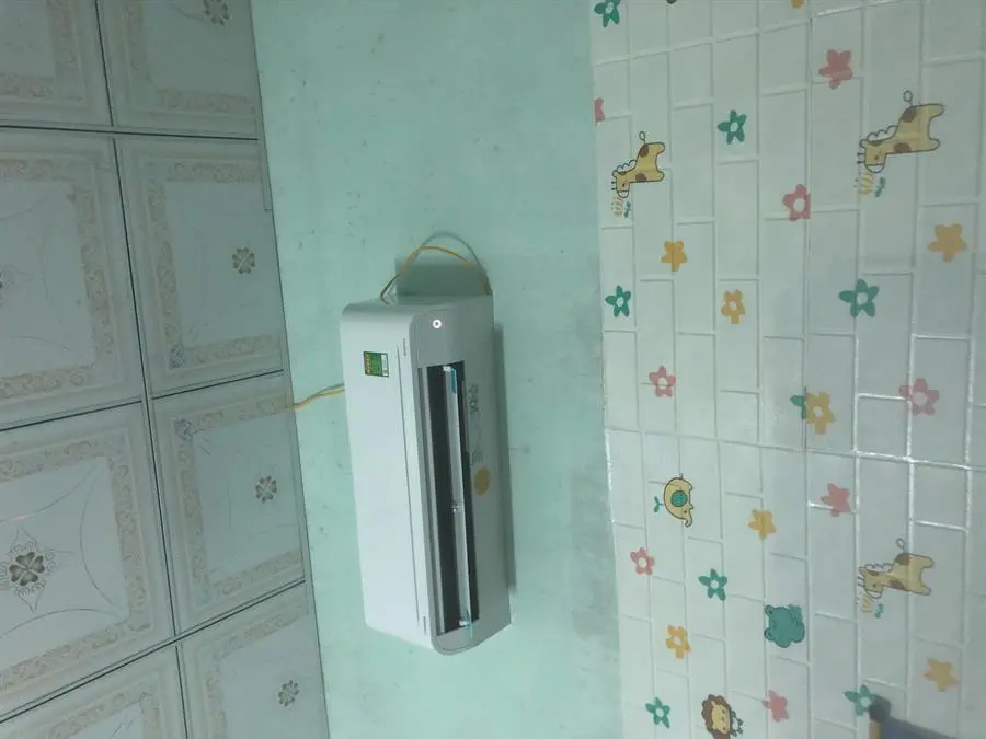 Khách hàng review Máy lạnh Toshiba 1 HP Inverter RAS-H10C4KCVG-V 16