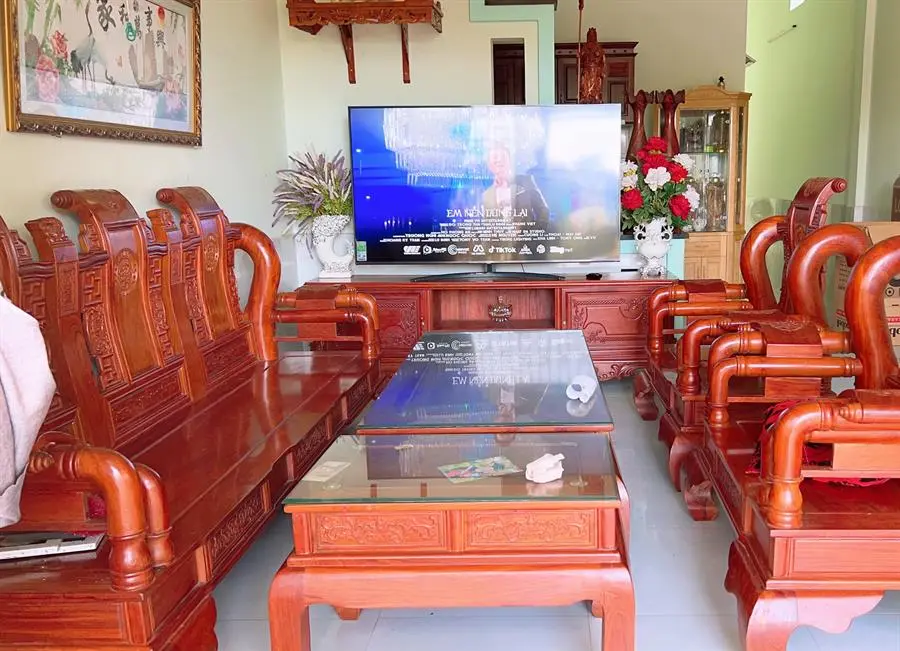 Khách hàng review Smart Tivi LG 4K 70 inch 70UP7800PTB 2