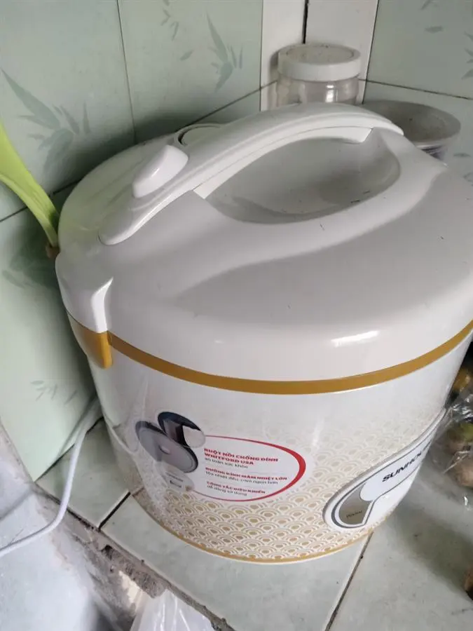 Khách hàng review Nồi cơm nắp gài Sunhouse 2.8 lít SH 830 2