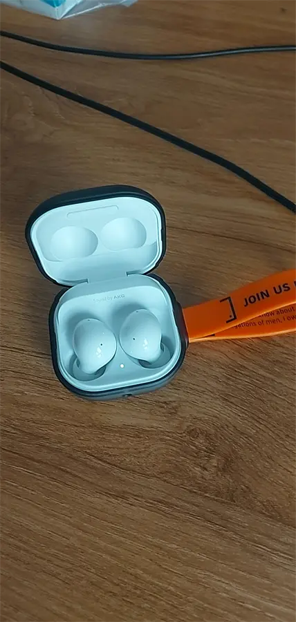 Khách hàng review Tai nghe Bluetooth True Wireless Samsung Galaxy Buds 2 R177N 15