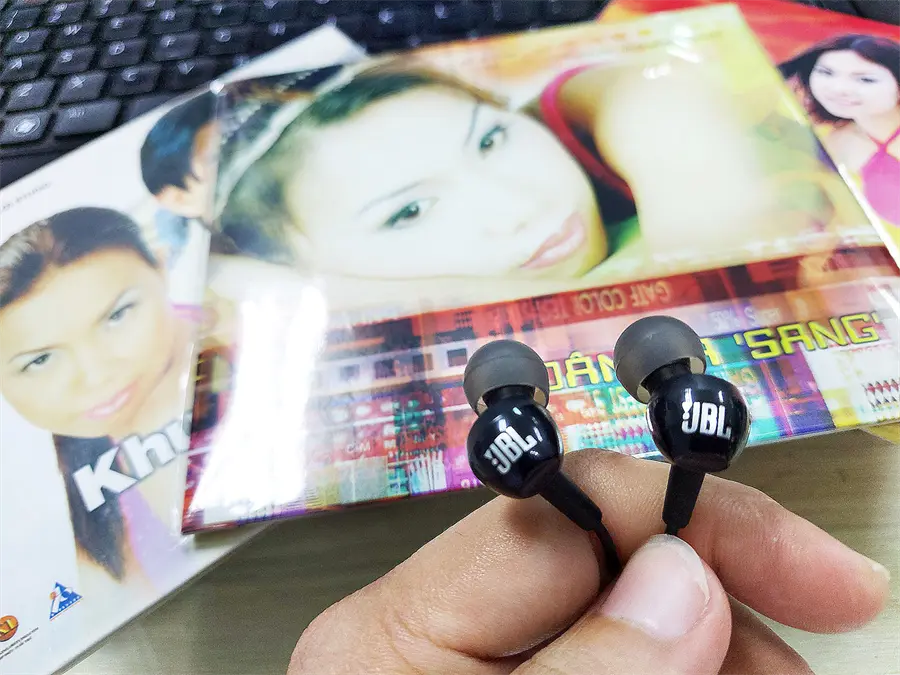 Khách hàng review Tai nghe Có Dây JBL C150 5