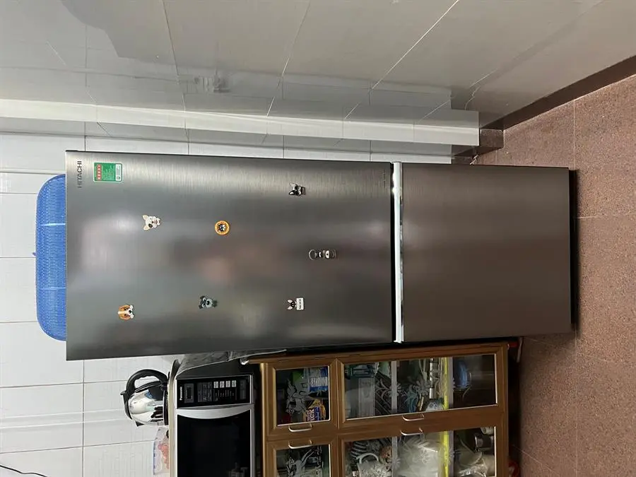 Khách hàng review Tủ lạnh Hitachi Inverter 275 lít R-B330PGV8 BSL 4