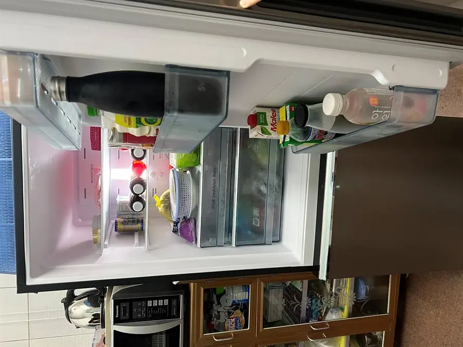 Khách hàng review Tủ lạnh Hitachi Inverter 275 lít R-B330PGV8 BSL 5