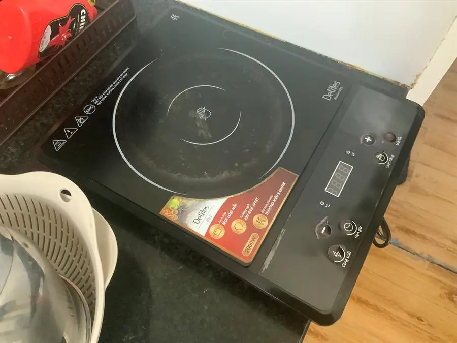 Khách hàng review Bếp hồng ngoại đơn Delites 853 2000W 16