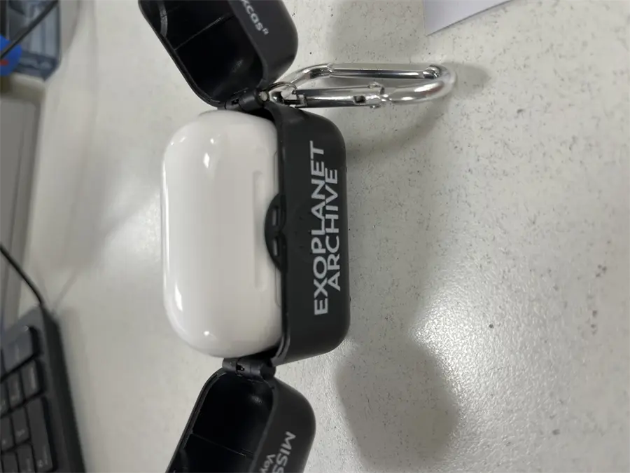 Khách hàng review Tai nghe Bluetooth AirPods 3 Wireless Charge Apple MME73 18