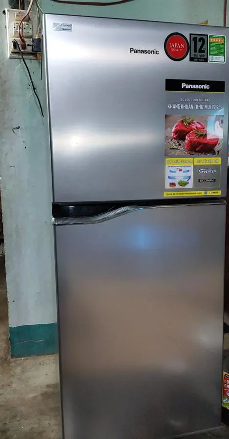Khách hàng review Tủ lạnh Panasonic Inverter 170 lít NR-BA190PPVN 219